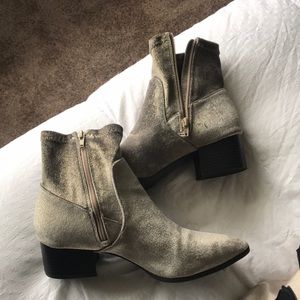 Coconuts by Matisse booties
